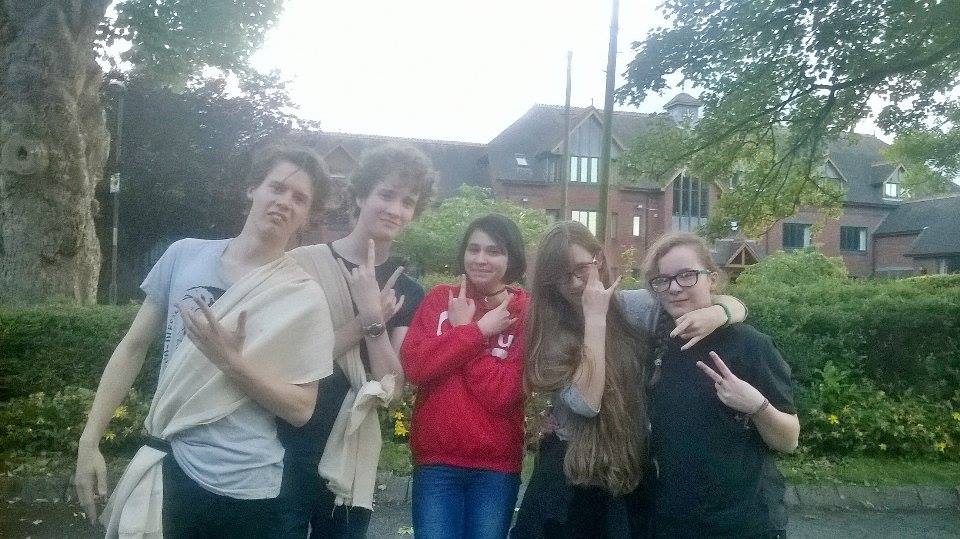 13652497_303955466612741_848994659_n